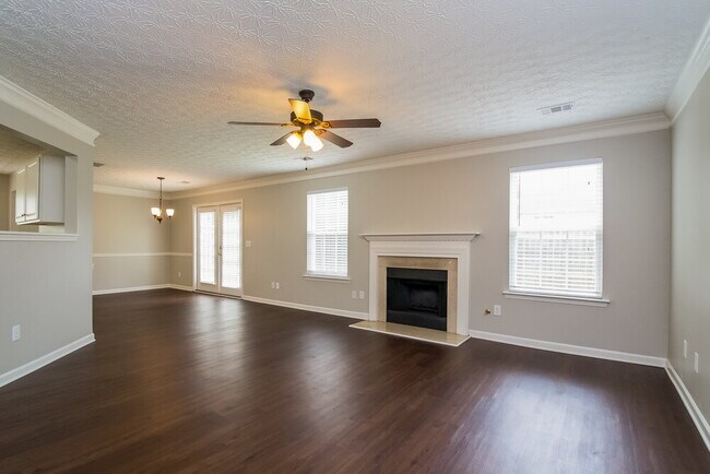 Foto del edificio - 241 Weatherstone Pointe Dr