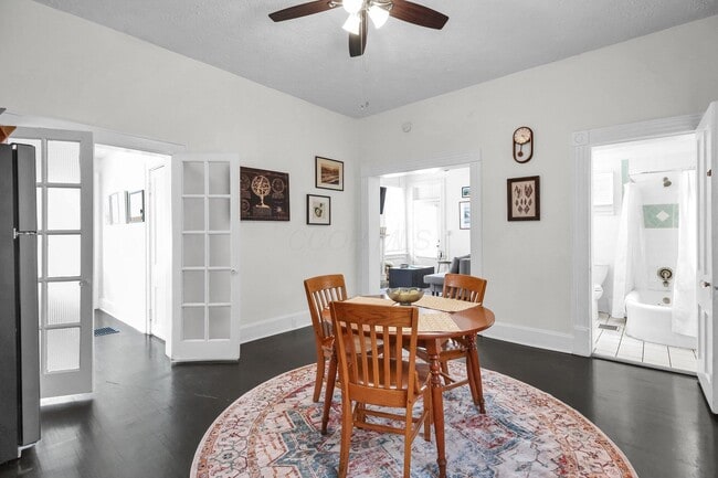 Building Photo - 174 Reinhard Ave