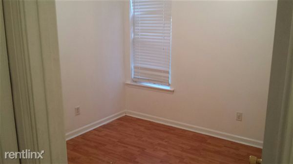 Building Photo - 3959 Gavick Dr