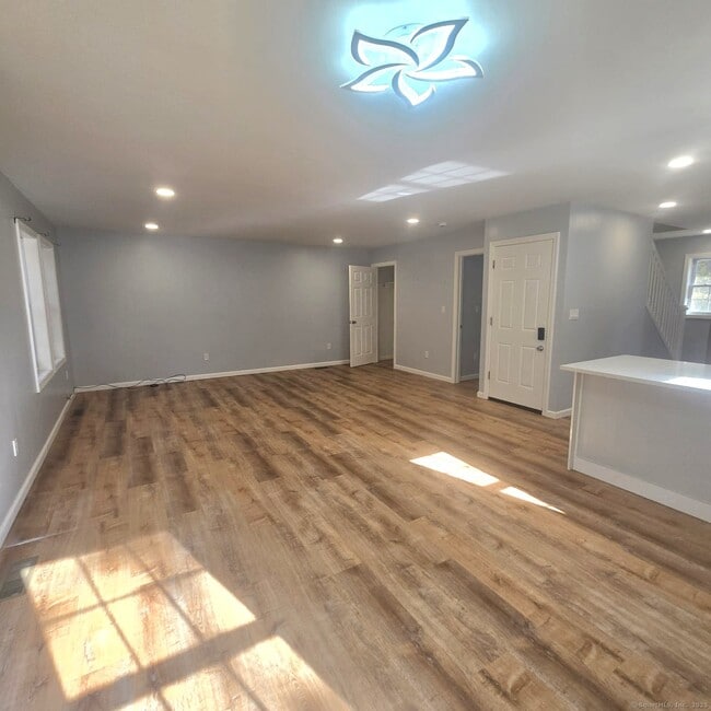 Foto del edificio - 1646 Highland Ave