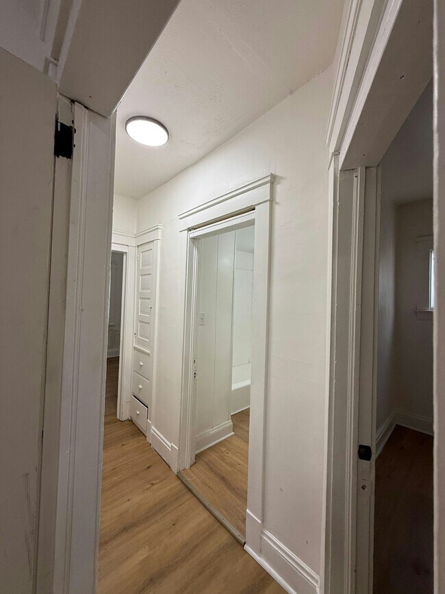 Foto del edificio - 3410 E 135th St