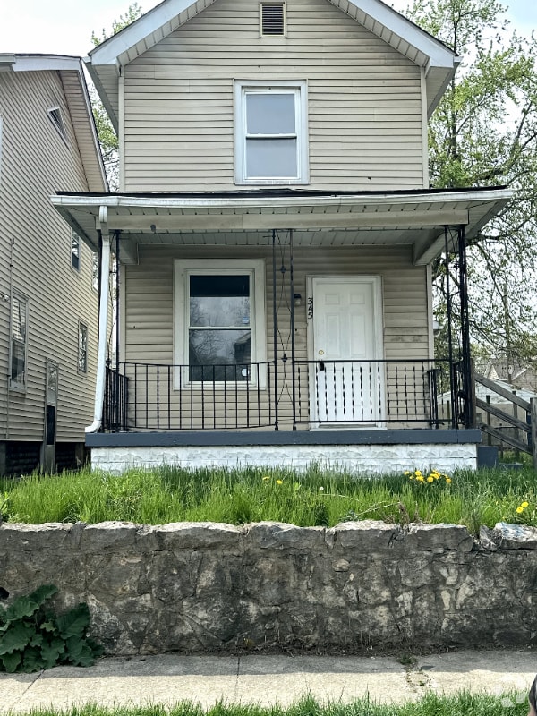 Building Photo - 345 S Harris Ave