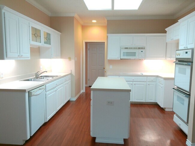 Foto del edificio - 6413 Marans St