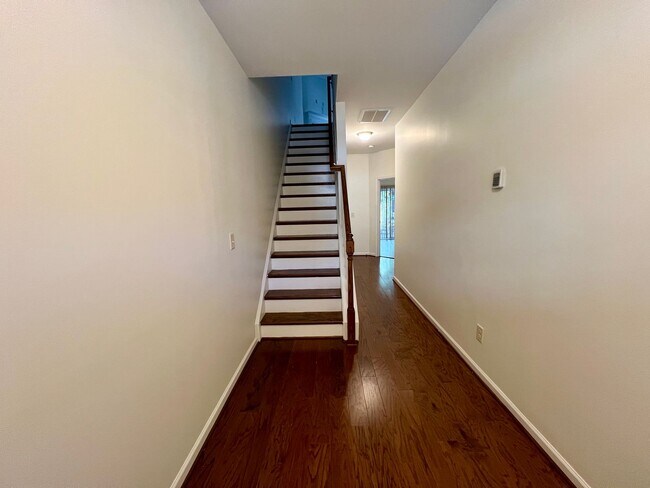 Building Photo - 2629 Stewart Pines Dr