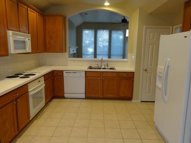 Foto del edificio - 5433 Crystal Ct