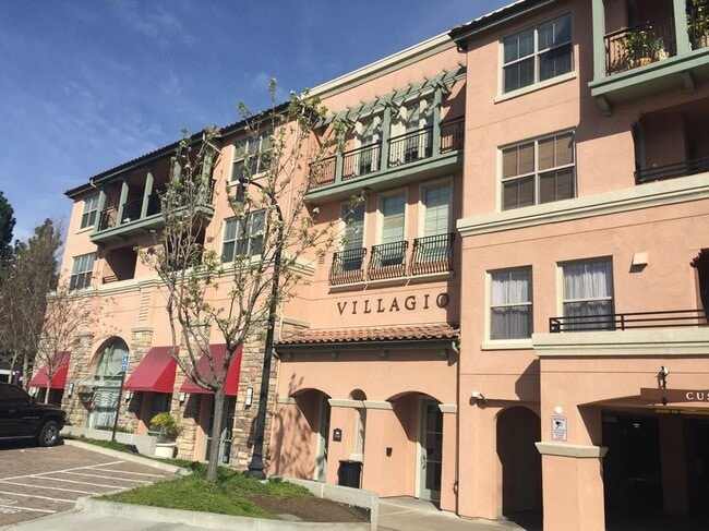 Building Photo - 20500 Town Center Ln