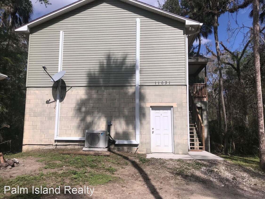 11031 Hole Dr, Thonotosassa, FL 33592 House Rental in