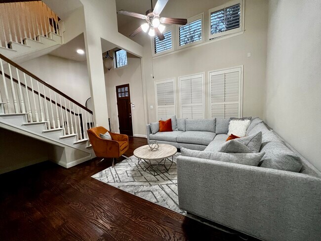 Building Photo - 5717 Pantheon Ct