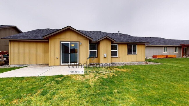 Foto del edificio - 247 Chapra *Located in Sunset Lodge, Gas F...