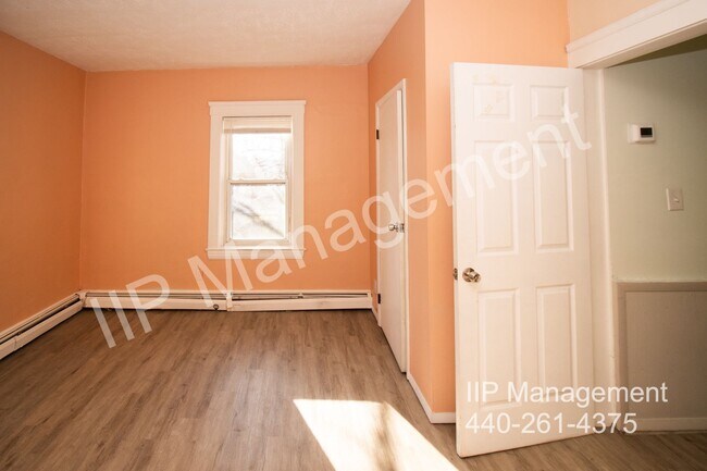 Foto del edificio - 1609 Lakewood Ave