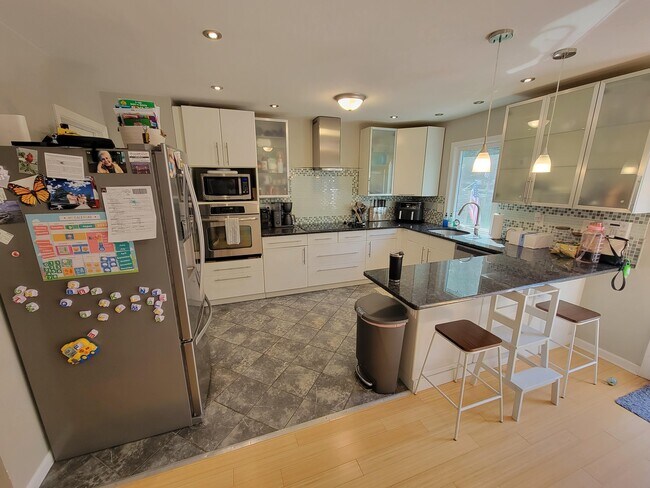 Cocina - 555 Coventry Lane