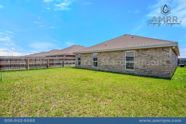 Building Photo - Beautiful 3-Bedroom House – A Place to Cal...