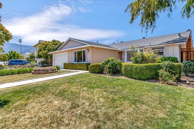 Foto del edificio - Available for July 1st Move In