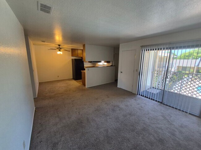 Foto del edificio - 2510 Hartnell Ave