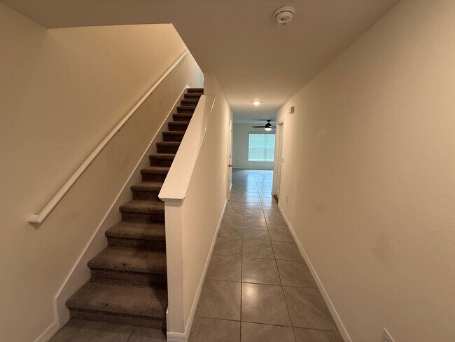 Foto del edificio - Newly built 3 bedroom home in a quiet Cul-...