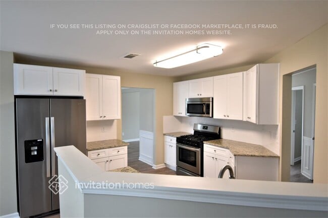 Building Photo - 2535 Wrangler Dr