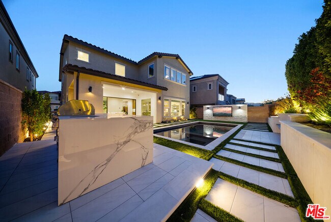 Foto del edificio - 20643 Wood Rose Ct