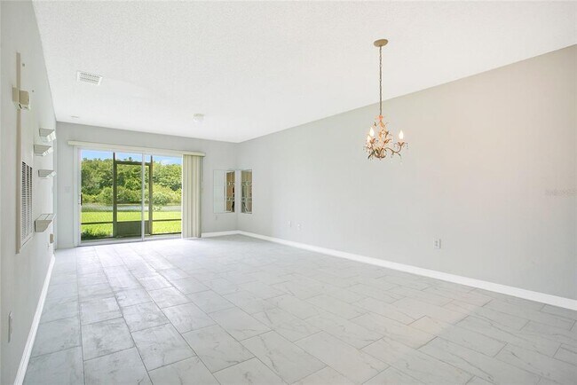Building Photo - 13402 Fairway Glen Dr