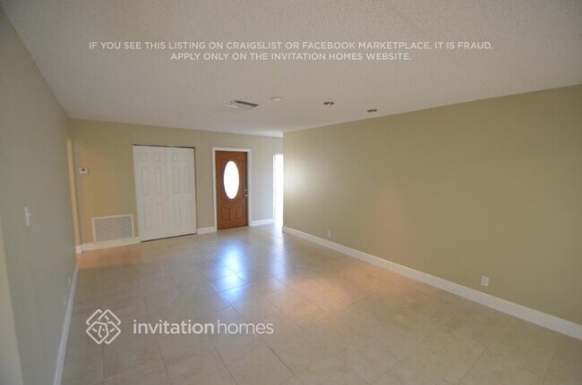Foto del edificio - 9381 NW 33rd Pl