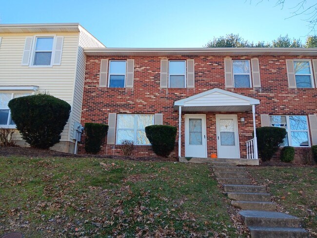 Foto del edificio - 237 Pheasant Run Dr