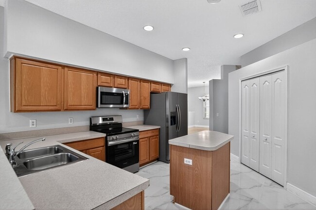 Foto del edificio - 10181 Marsh Pine Cir