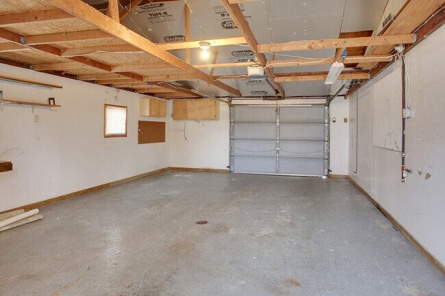 Foto del edificio - Updated 2 bedroom, 1 bath house with Fence...