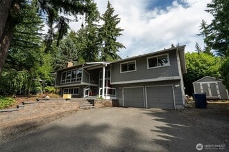 Building Photo - 21719 NE 18th Way