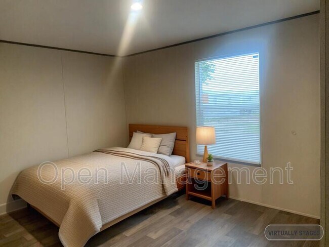 Foto del edificio - 2501 Martin Luther King Dr