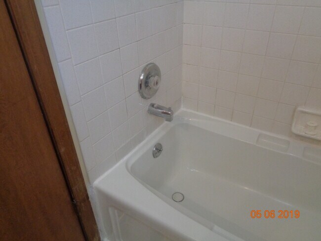 Foto del edificio - 1425 Como Park Blvd