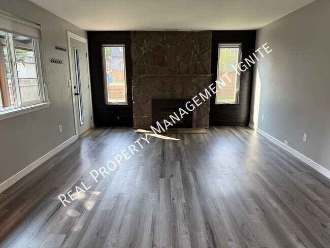 Foto del edificio - 830 NW 12th St