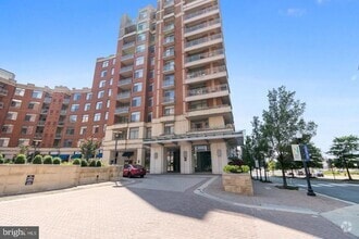 Building Photo - 3600 S Glebe Rd