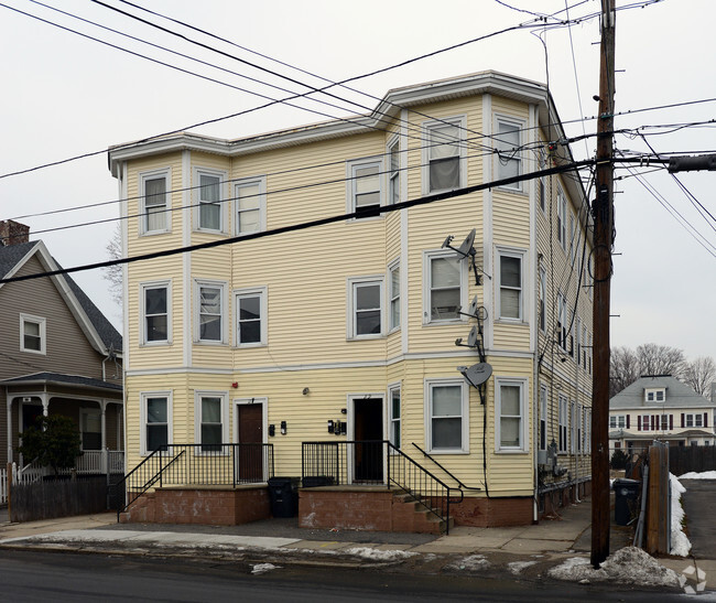 Building Photo - 109-111 Pocasset Ave