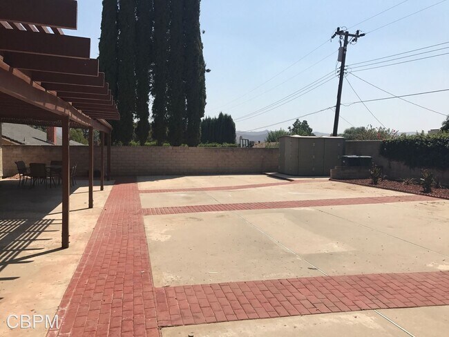 Foto del edificio - 3 br, 2 bath House - 3143 Texas Ave.
