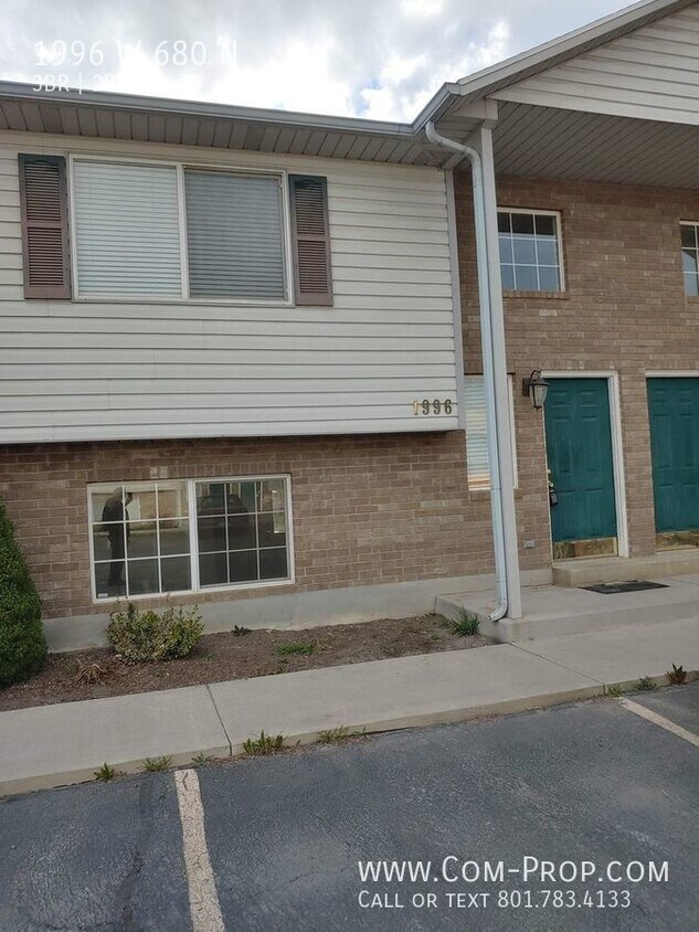 Beautiful 3 Bedroom 1 1/2 Bath in Pleasant... House Rental in