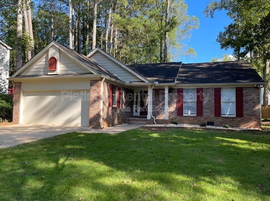 Primary Photo - 1295 Taylor Oaks Dr