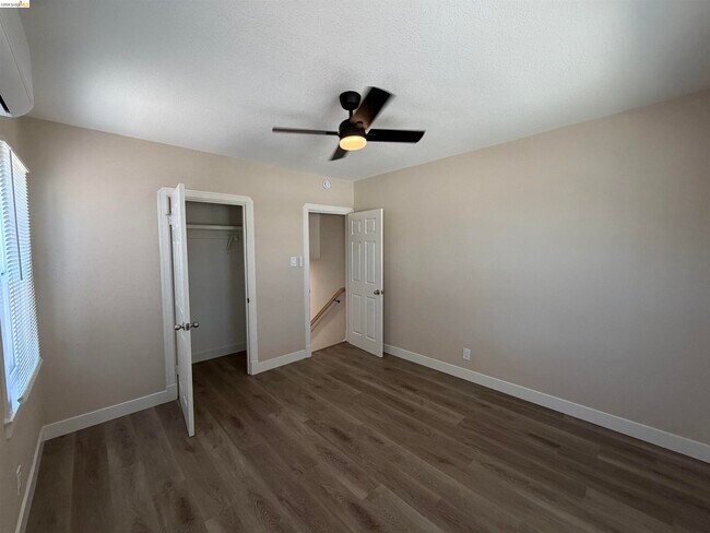 Foto del edificio - 1225 Pine St