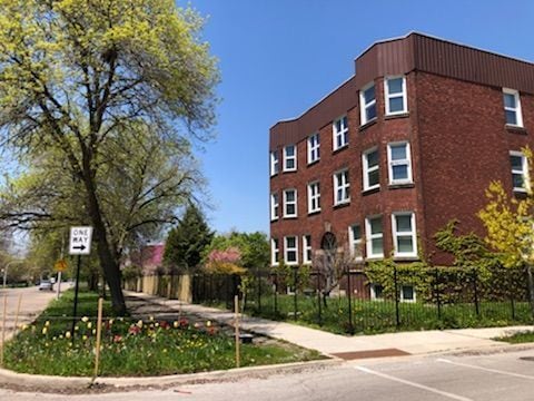 Primary Photo - 3040 W Fulton St