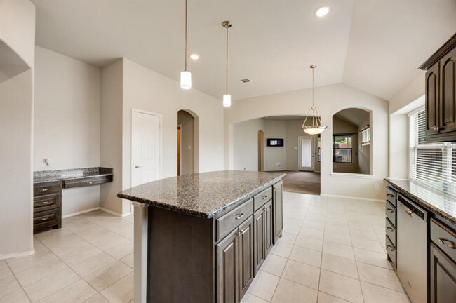 Foto del edificio - 2133 Blakely Ct