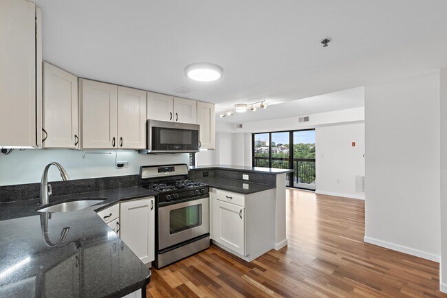 Foto del edificio - 759 2nd St