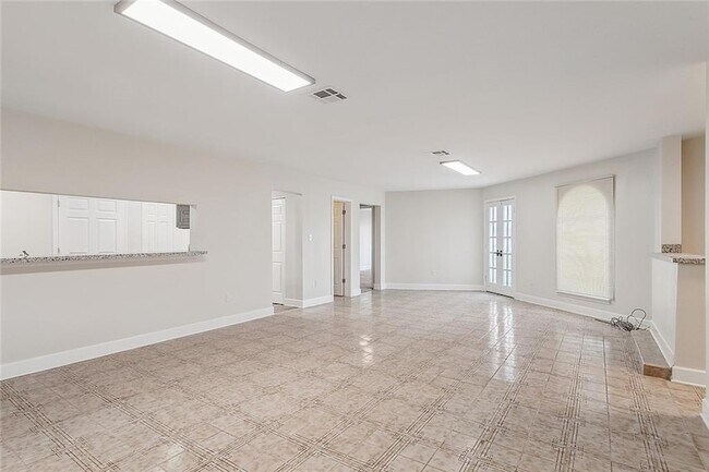 Foto del edificio - 9205 Jefferson Hwy