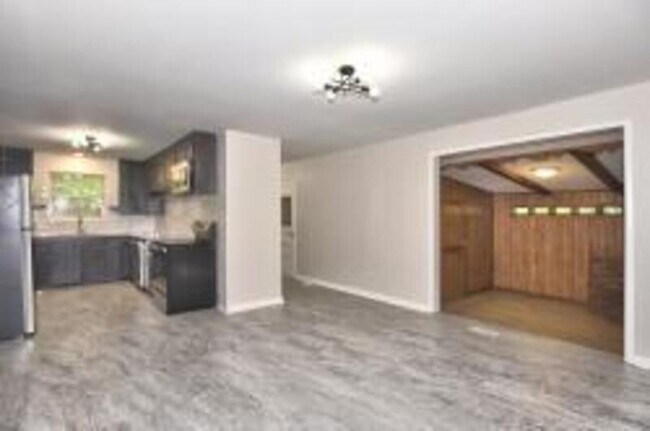Building Photo - 5747 S Quincy Pl