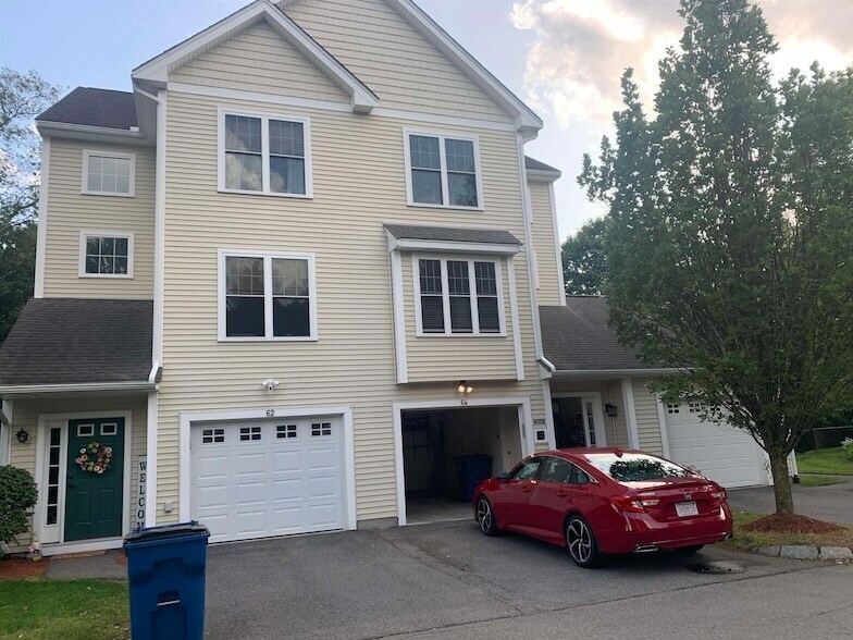Foto principal - 64 W Prescott St