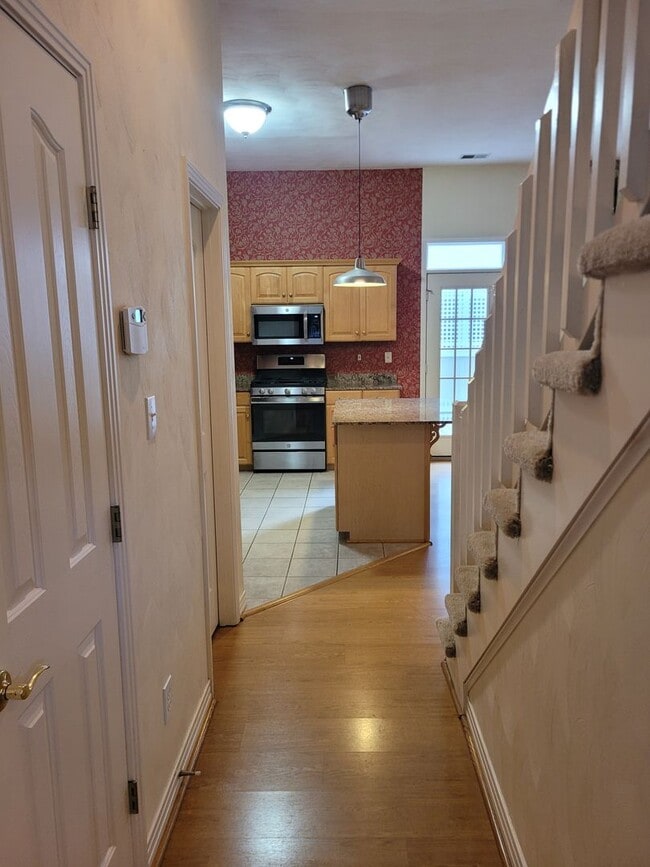 Building Photo - THREE SHIPS LANDING - Four Bedroom Condo