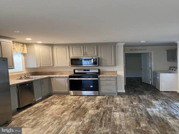Building Photo - 64 Friars Ln