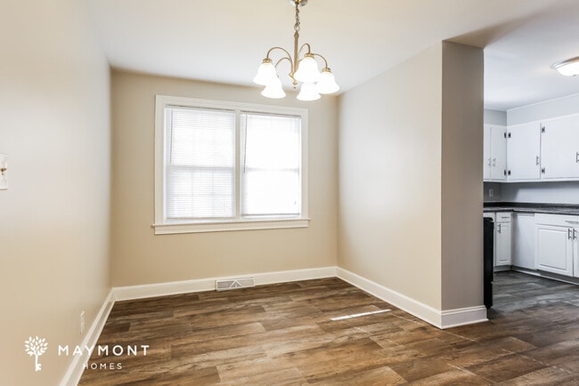 Foto del edificio - 224 S Wingate Rd