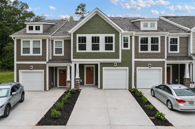 Photo - 142 Shager Pl (Travelers Rest, SC)