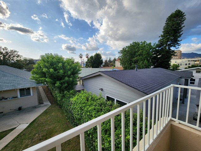 Balcony View - 132 Franklin Ct