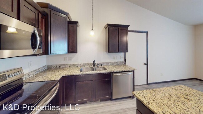 Building Photo - 2 br, 2 bath House - 660 Denali Dr.