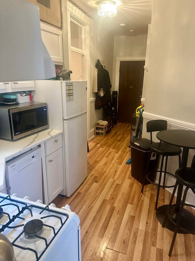 Primary Photo - 45 Hemenway St