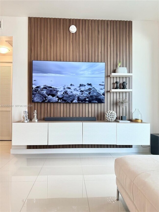 Foto del edificio - 7825 NW 107th Ave
